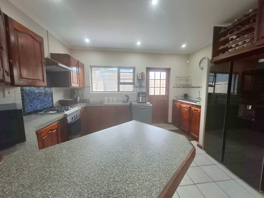 4 Bedroom Property for Sale in Dorchester Heights Eastern Cape